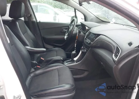 2020 Chevrolet Trax Fwd Lt from USA, damaged, VIN KL7CJLSB2LB006897